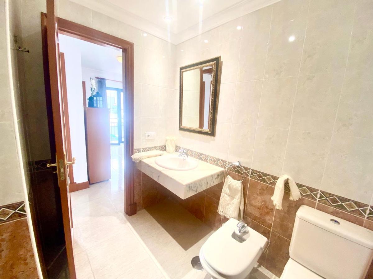 Casa Inma. Espacio y confort en Arrecife Exterior foto